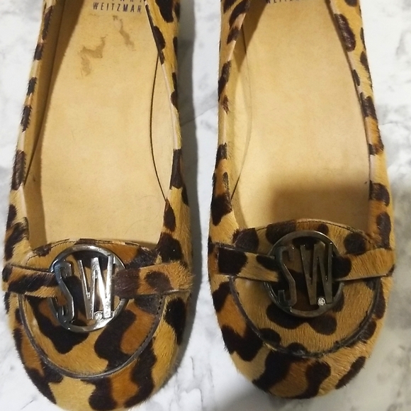 STUART WEITZMAN leopard print calf hair flat with signature hardware size 8m - Picture 1 of 4